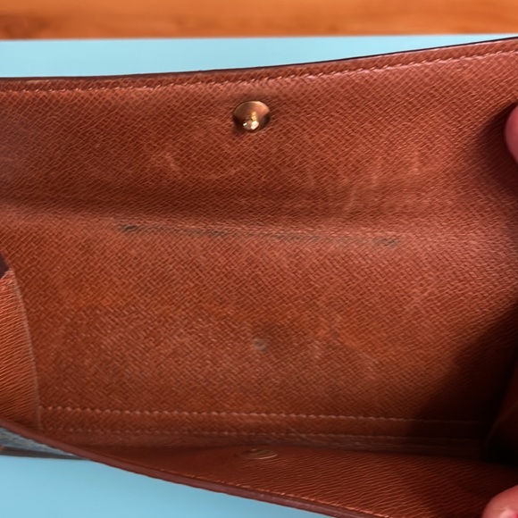 🟡 VINTAGE LOUIS VUITTON FULL SIZE WALLET - Picture 12 of 13